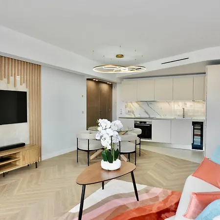 Luxury Romantic Cannes 45 Croisette Two Bedrooms
